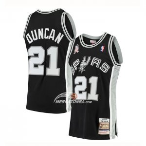 Maglia San Antonio Spurs Tim Duncan Mitchell & Ness 2001-02 nero